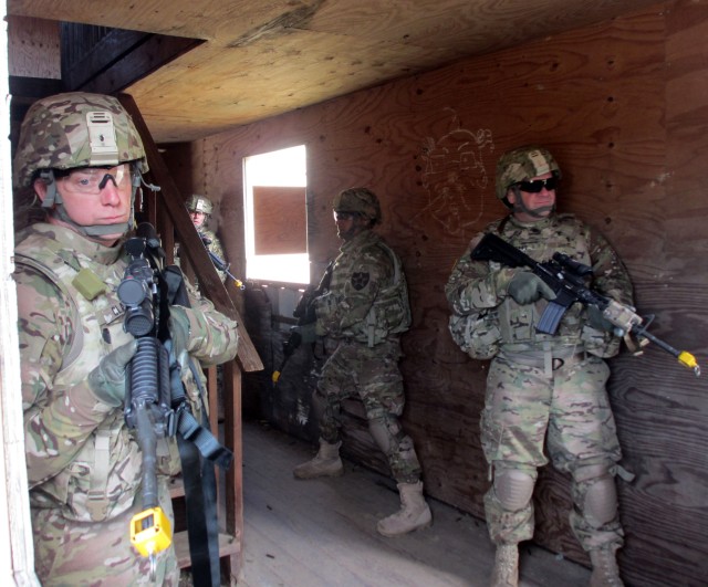 New York Army National Guard Stabilization and Transition Team Trains for Afghan Mission