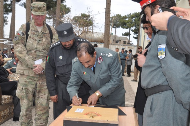 Army Corps turns over Afghan Uniform Police District Headquarters in Injil