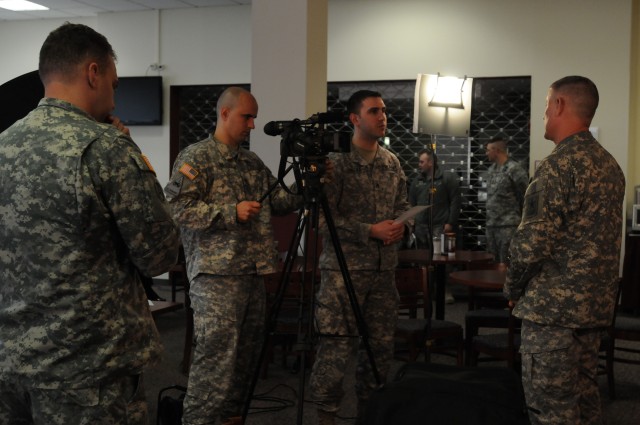 SMA Listens and Speaks with Soldiers in WTB-Europe