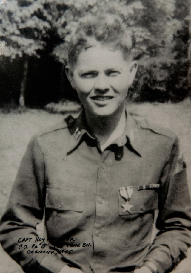 World War II veteran receives French Legion of Honor
