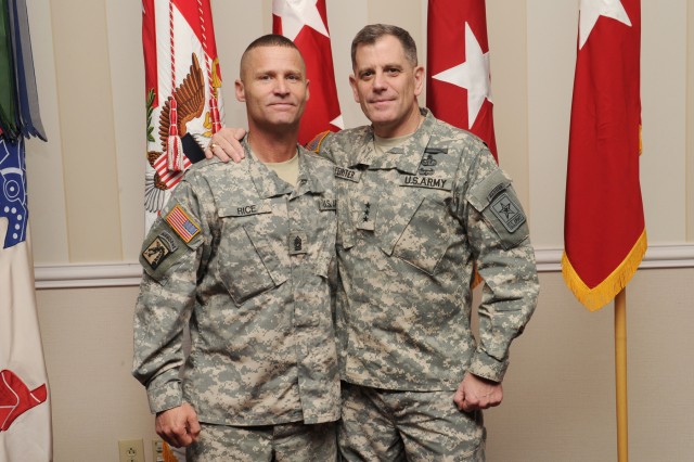 Lt. Gen. Ferriter and Command Sgt. Maj. Earl Rice