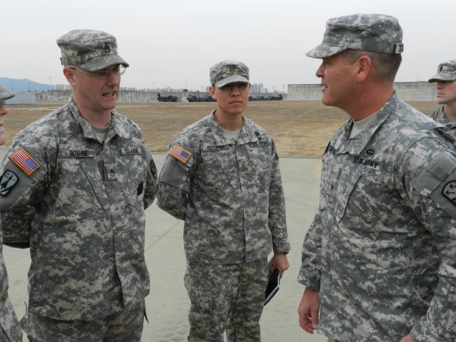 94th AAMDC Commander visits Suwon Airbase, gives perspective on future of Air Defense           