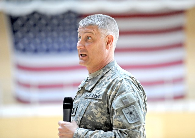 Army's senior leader challenges Soldiers to be truly professional