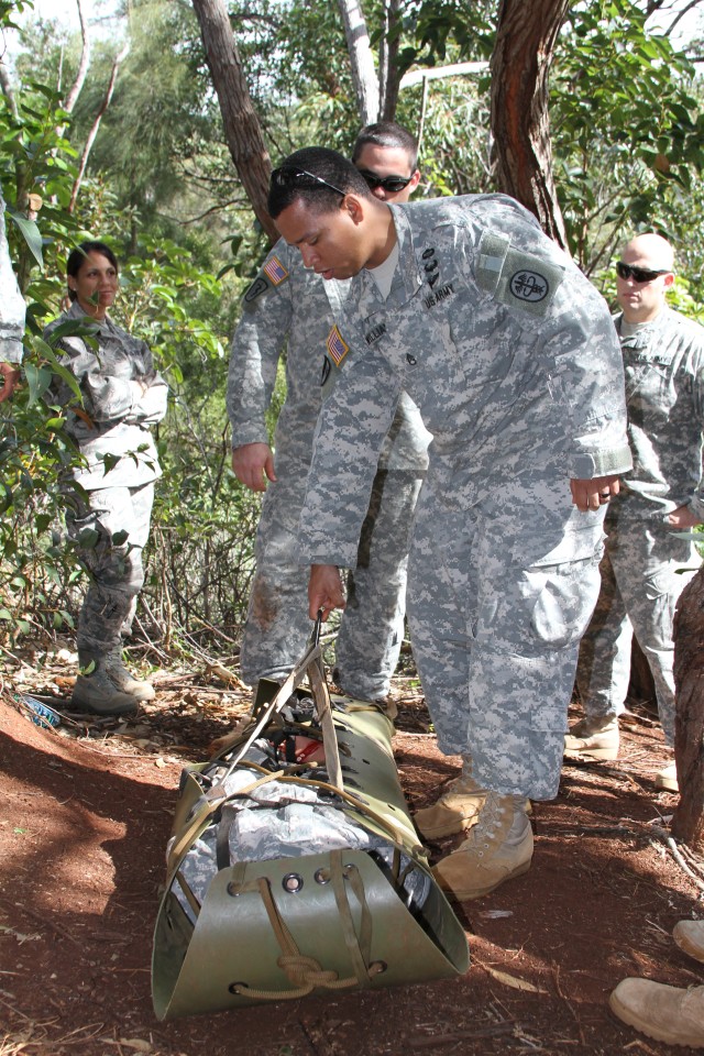 Tripler Army Medical Center's 68W sustainment program brings real combat experience to students