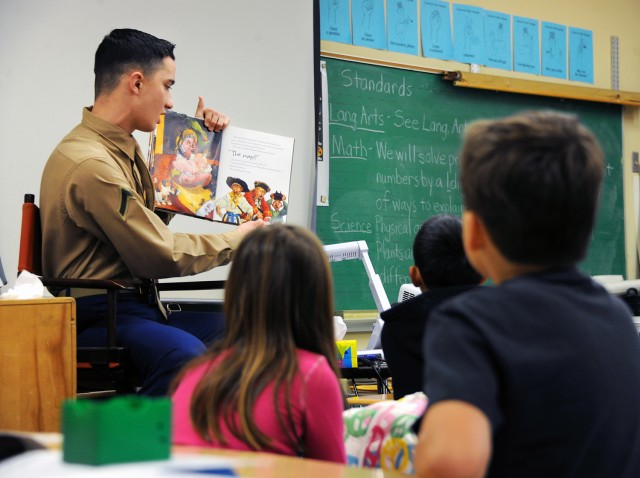 Marines read so children can succeed 