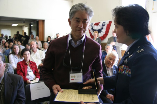 Nisei presented Gold Medals for WWII service
