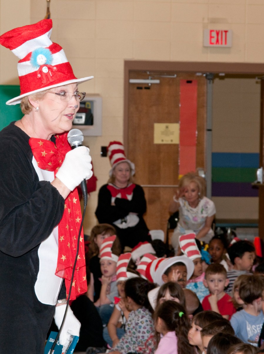 Fort Bragg elementary school students celebrate Dr. Seuss' birthday Article The United