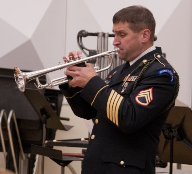 Army's Jazz Guardians offer free concerts, clinics on Missouri tour
