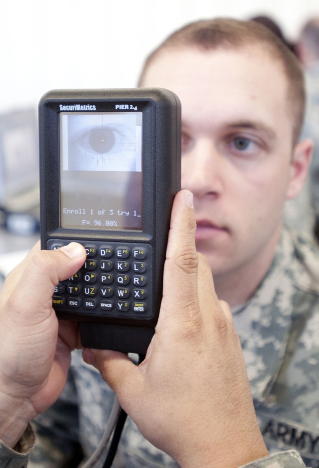 Soldiers Learn Importance of Biometrics