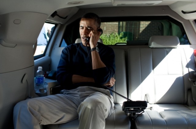 Obama speaks with Karzai