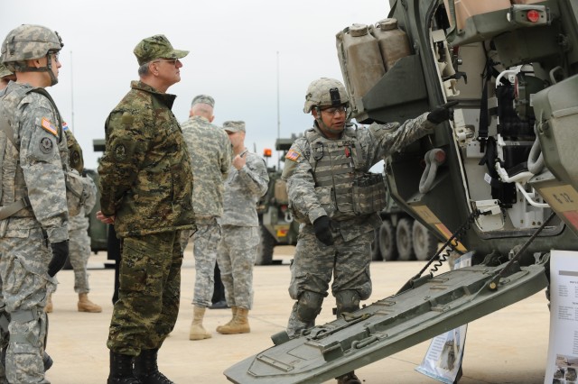 Croatian Land Forces visit JMTC