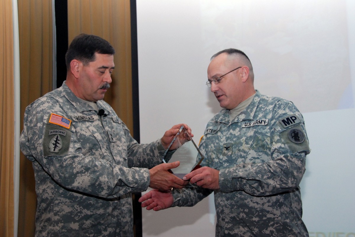 DA recognizes Army South for best protection program, best practice in ...