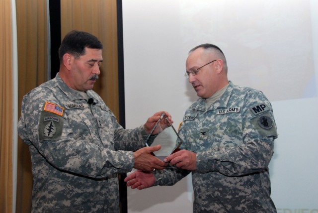 Army South receives HQDA best protectio award
