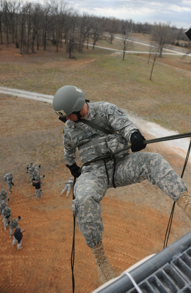 Air Assault: Elite course comes to Ozarks