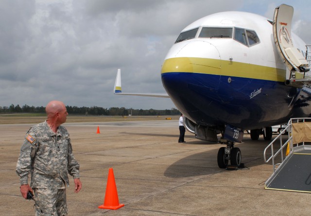 New York Army National Guard Troops Use Mississippi Airport to Train for Bahrain