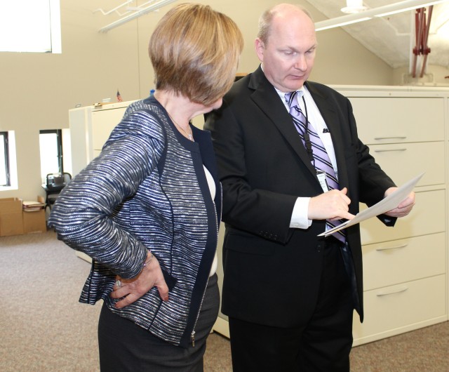 ACC-RI hosts Dr. Lowman