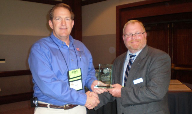 Lake Barkley receives water safety award