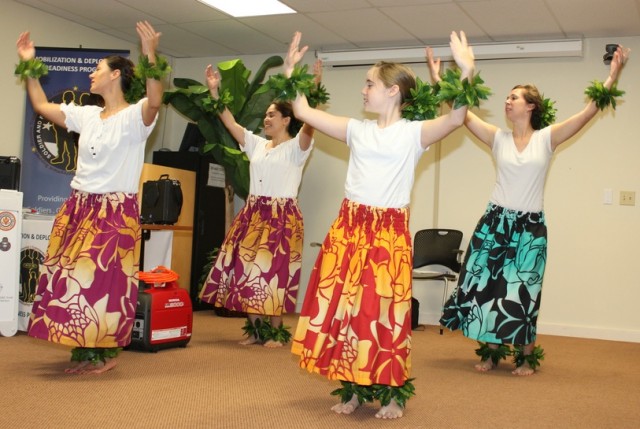 Hawaiian installations welcome IMCOM leadership