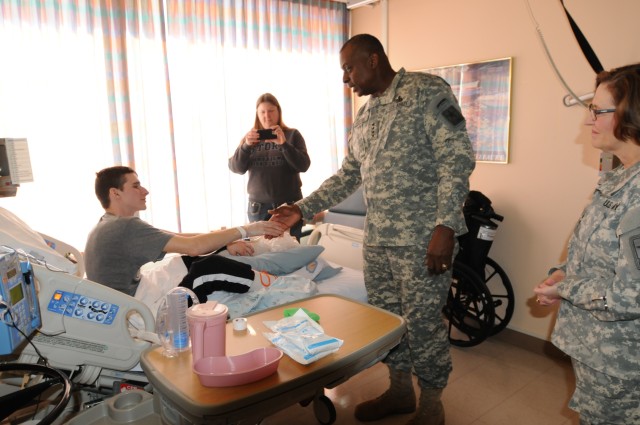 General Lloyd Austin III visits Madigan Healthcare System