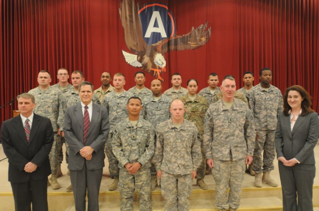 Ambassador Tueller and Third Army welcome newest American citizens