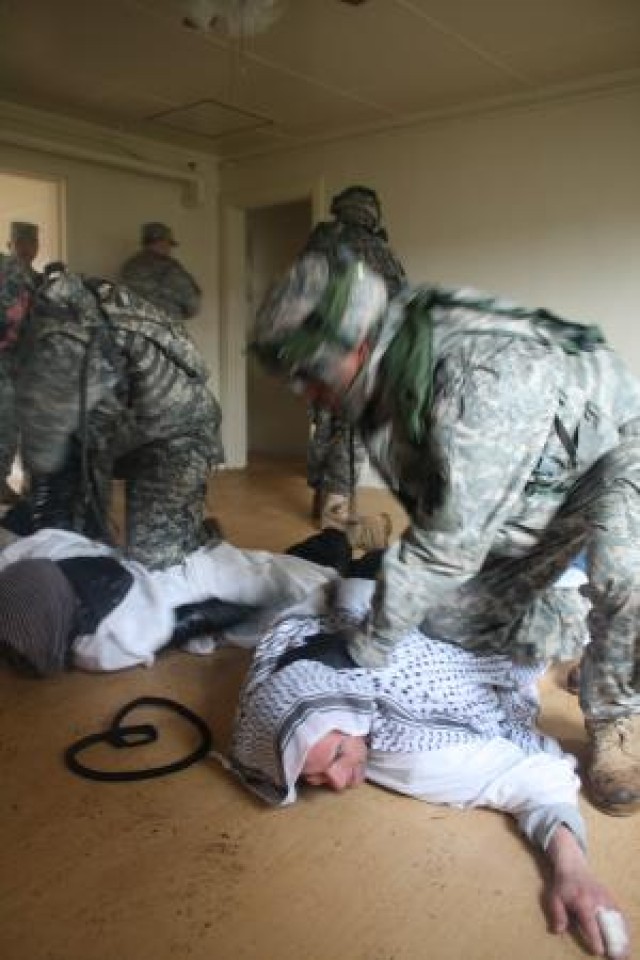 78th Signal Battalion MOUT Training in Japan