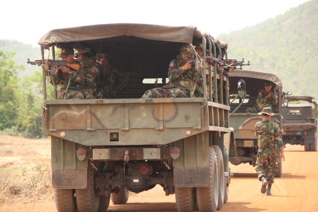 Counter IED experts prepare peacekeepers during Angkor Sentinel