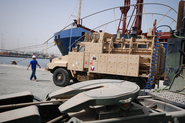 Last Iraq MRAP loaded for transport to 1st Cav museum