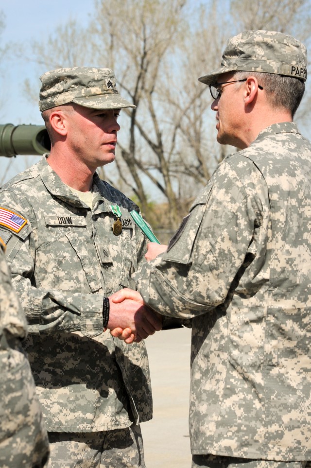 'Dreadnaught' Soldiers honored for Valor | Article | The United States Army