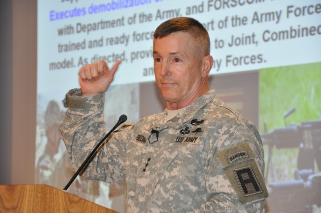 FORSCOM, TRADOC conference communicates strategically with Reserve Component generals