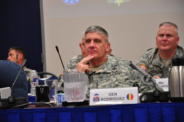 FORSCOM, TRADOC conference communicates strategically with Reserve Component generals