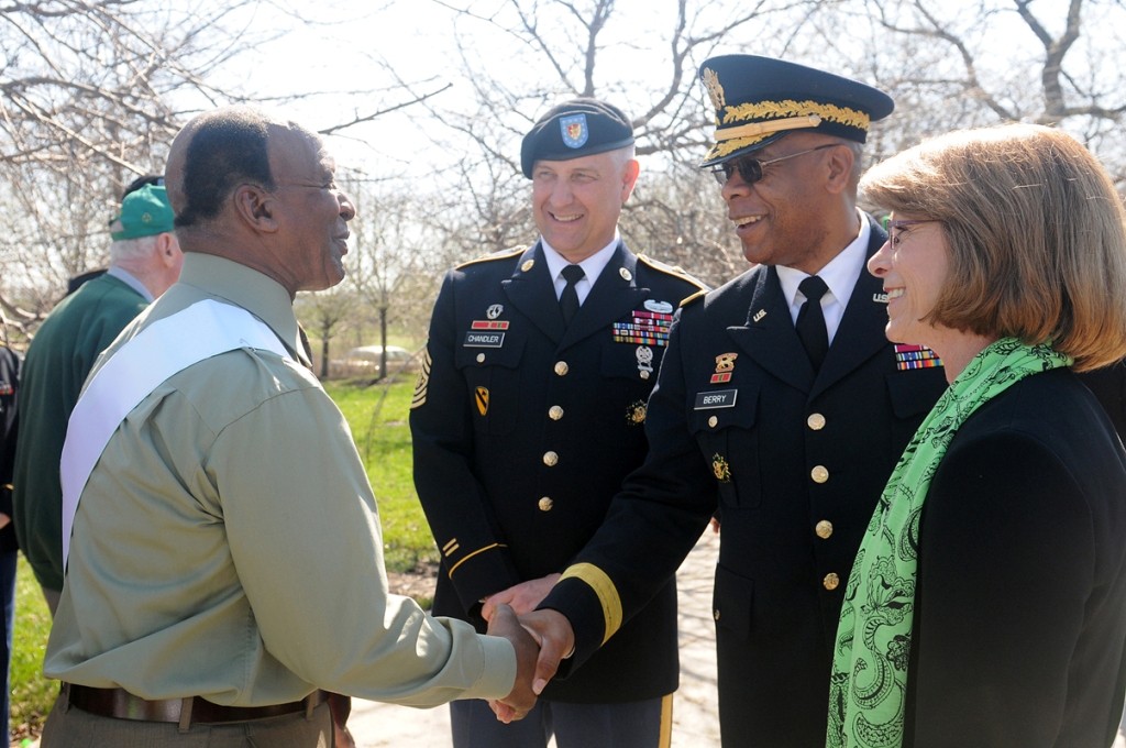 88th Regional Support Command supports Chicago Saint Patrick's Day ...
