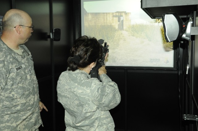 Soldiers training in the Battle Lab