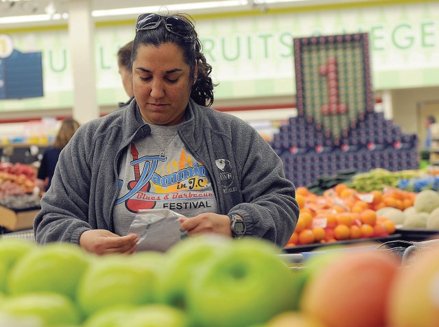 Fort Riley Commissary celebrates renovation completion
