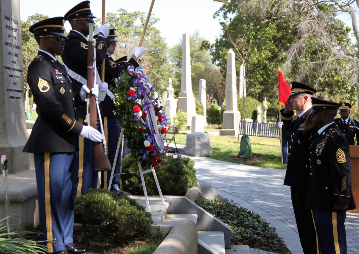 CASCOM honors nation's 10th president | Article | The United States Army