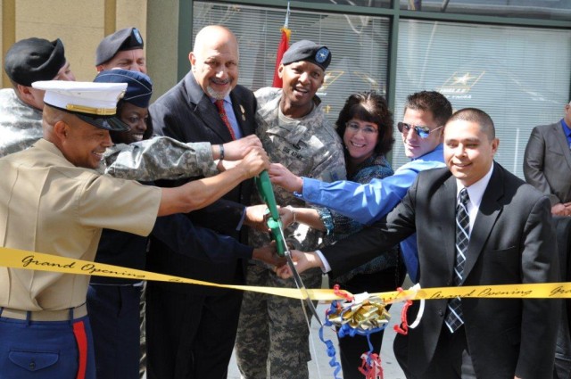 Military recruiting now shares prime L.A. real estate