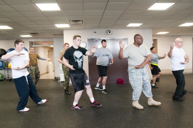 Fort Bragg offers tai chi class to injured, wounded warriors, aids recovery
