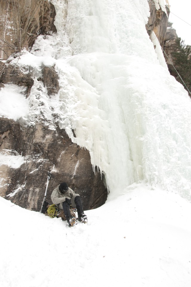 Climb and Conquer: Special Forces Soldiers master the science of gaining the high ground