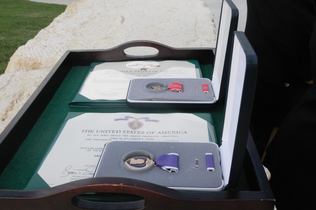 Posthumous awards given to native Texas Soldier's Family