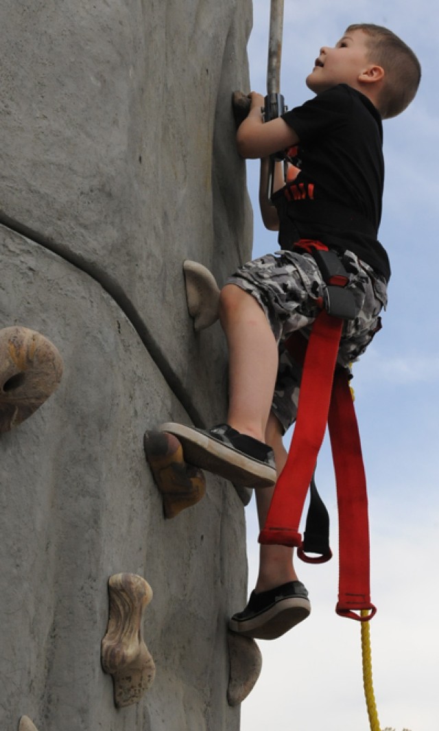 Fort Leonard Wood celebrates Month of Military Child with egg hunt, fun fair