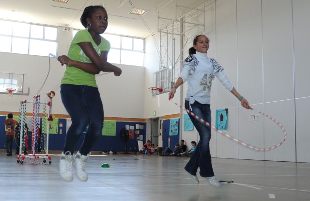 Students in Japan 'Jump Rope for Heart' to raise money