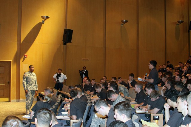 Brooks answers questions from West Point cadets