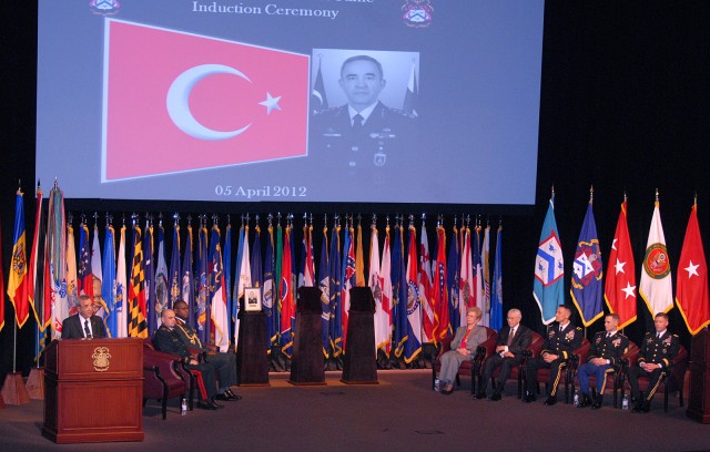 3 officers enter International Hall of Fame