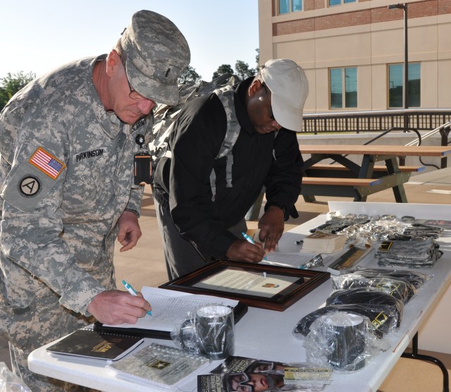 FORSCOM launches SHARP Pledge campaign