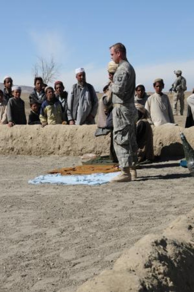 Currahee unites a U.S. Muslim community with Afghans in Paktika