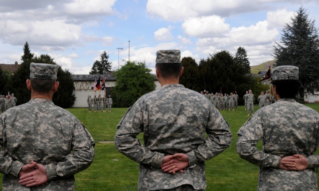 Nishimura takes command of 30th MEDCOM