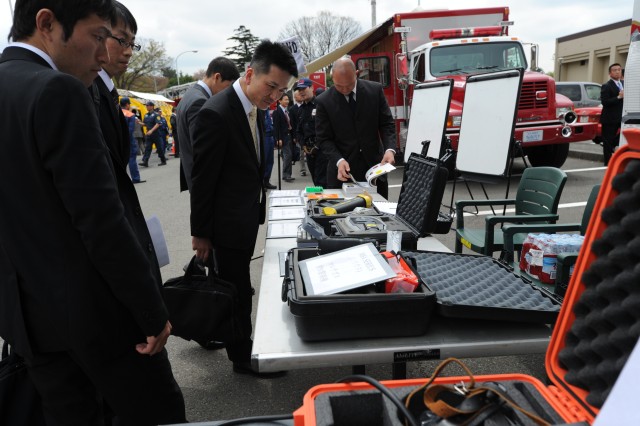 U.S., Japanese firefighters host first-ever joint Incident Command System seminar at Camp Zama