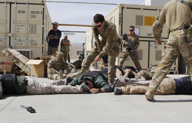 Columbia Helicopters team up with US Soldiers for Afghanistan survival training - Special Operations Style