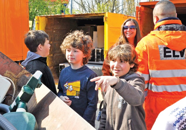 Earth Day landfill tour increases environmental awareness