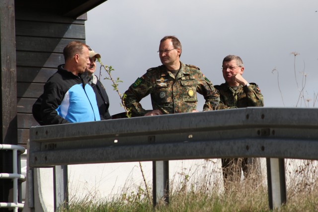 German infantry commander visits Schweinfurt