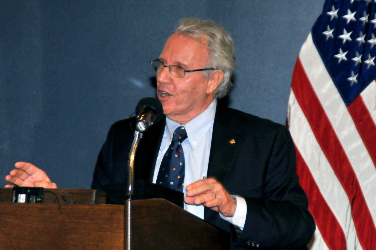 Holocaust survivor thanks Fort Drum Soldiers, U.S. Army | Article | The  United States Army